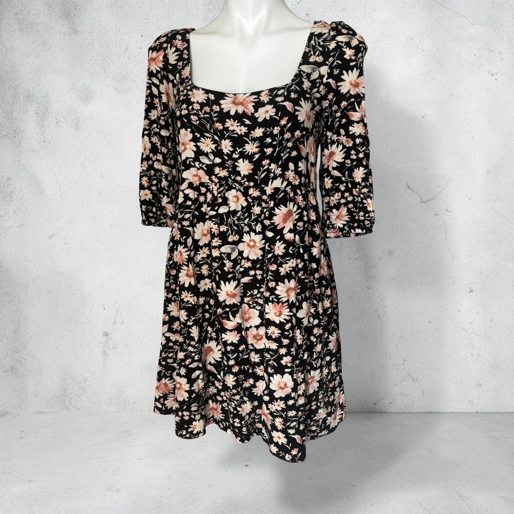 American Eagle Black Peach‎ Floral 
Babydoll Dress Puff Sleeve Tie Back Small